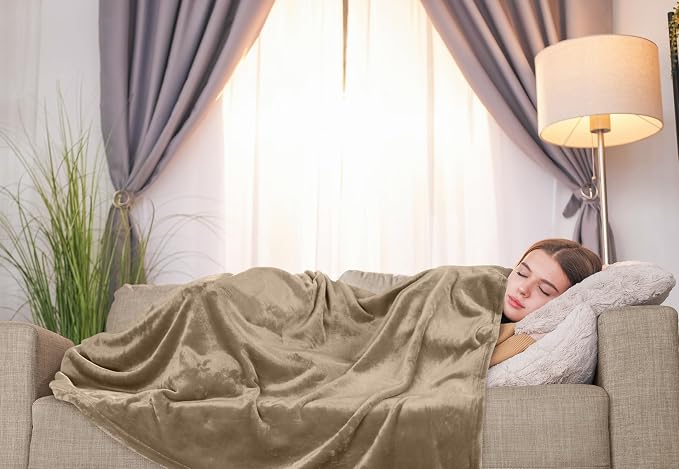 Utopia Bedding Ultra Soft Fleece Bed Blanket Twin Size Camel (60x80 Inches) | Microfiber Plush Warm Lightweight Breathable Cozy Blanket Anti-Static, All Season Use, Gift for Women and Men