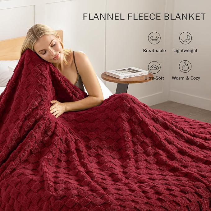 Exclusivo Mezcla 3D Checkered Fleece King Blanket for Bed, Burgundy | Super Soft and Cozy Fluffy Blanket, Lightweigh and Breathable Blanket for Living Room, Bedroom, Decor, All Season, 104"x90"