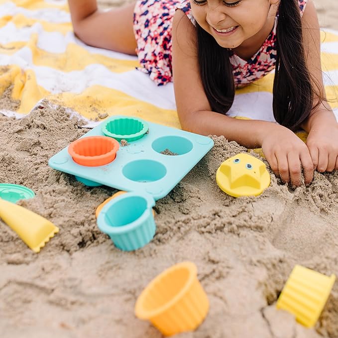 Melissa & Doug Sunny Patch Seaside Sidekicks Sand Cupcake Play Set