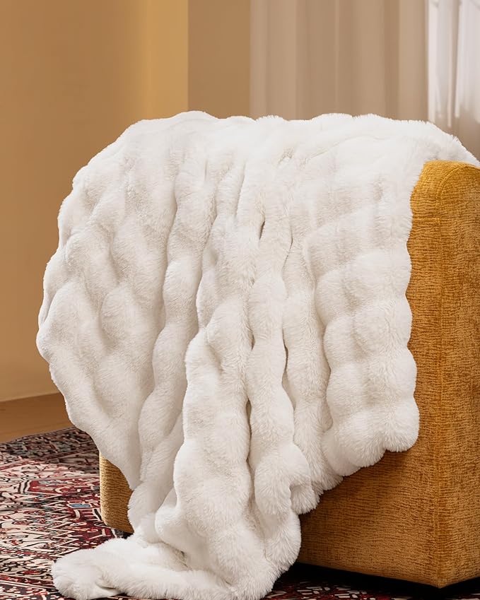 Ultra Soft Cozy Faux Fur Throw Blanket, Fuzzy Plush Thick Bubble Blanket, Luxury Fluffy Blanket for Couch, Sofa, Bedroom, and Living Room, 50x60 Inches, Cream White