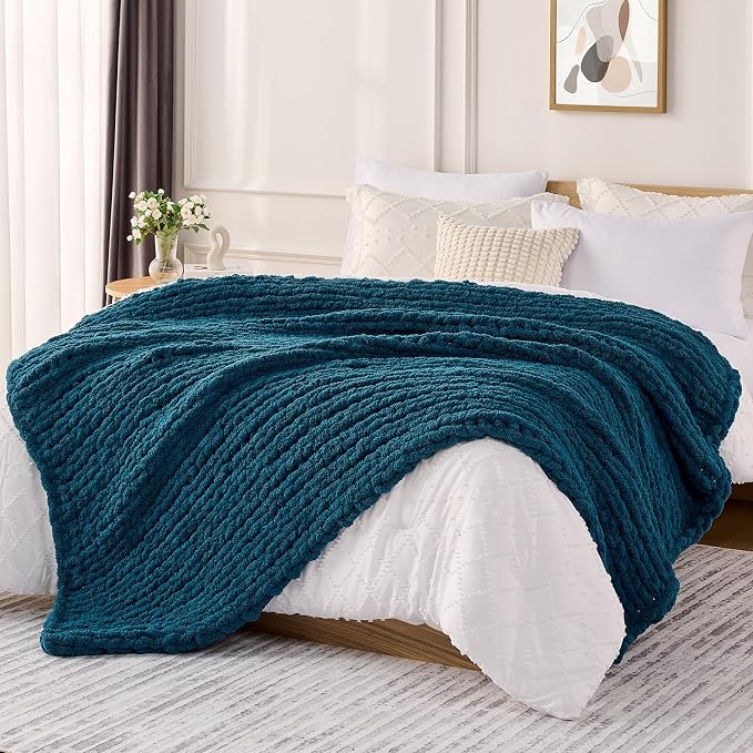 L'AGRATY Chunky Knit Throw Blanket for Couch, 72'' x 84'' Knit Throw, Blue | Handmade Chenille Crochet Blanket for Sofa Bed, Thick Cable Knitted Blankets for Room Home Decor, Birthday Gift for Women Mom