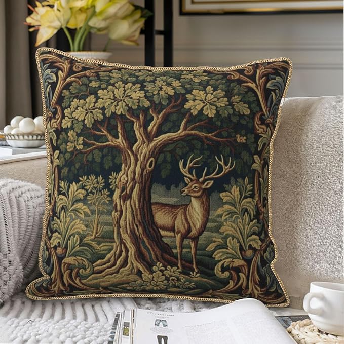 Vintage Green Deer Tree Velvet Pillow Covers 16x16 Inch Retro Reindeer Forest Throw Pillows for Couch Cushion Covers Pillowcase Boho Animal Farmhouse Pillow Cases for Sofa Bed Bedroom