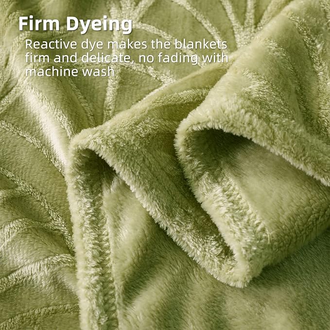 Whale Flotilla Soft Flannel Fleece Twin XL Size Bed Blanket, Olive Green | 90"x66" Cozy Lightweight Breathable Coverlet, Plush Fluffy Bedspread, Vintage Pattern Decorative Blanket for Dorm, All Season