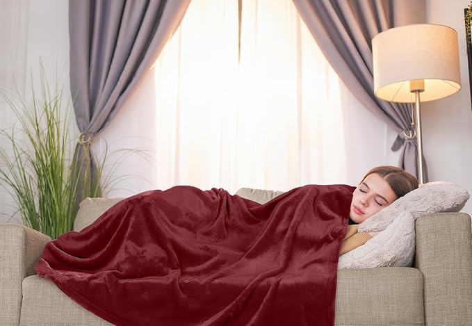 Utopia Bedding Soft Fleece Bed Blanket Throw Size Burgundy (50x60 Inch) | Microfiber Plush Warm Lightweight Breathable Cozy Blanket Anti-Static, All Season Use, Gift for Women and Men