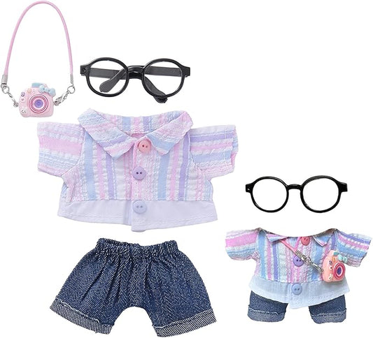 17cm Doll Clothes Set & Doll Outfit – 4-Piece Handmade Travel Look with Pink Striped Shirt, Black Glasses, Jeans & Camera-Style Backpack – Accessories for 17cm Plush Dolls, Clothes Only