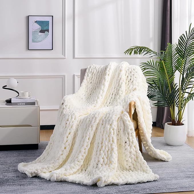 L'AGRATY Chunky Knit Throw Blanket for Couch, 50 x 60 Inches, Cream White | Handmade Chenille Crochet Blanket for Sofa Bed, Thick Cable Knitted Blankets for Room Home Decor, Birthday Gift for Women Mom