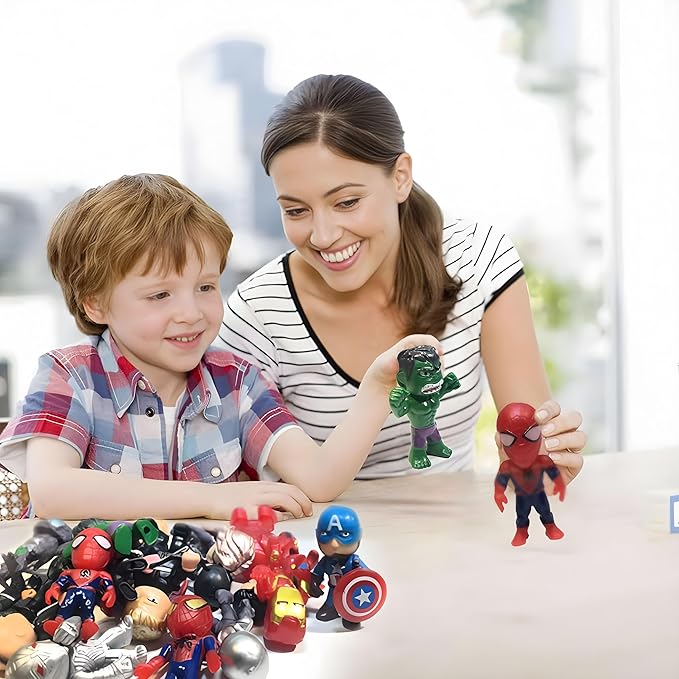 POIUYT Titan Hero Series Exclusive 20 Figure Set Cake Decoration