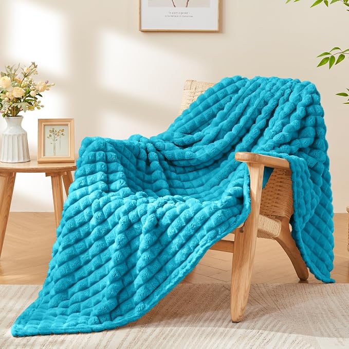 BEDELITE 3D Checked Teal Fleece Twin Throw Blanket for Bed, 60x80 Inch | Soft Warm Fuzzy Fluffy Blanket for Couch Sofa, Lightweight Plush Cozy Throws for Home Room Decor, Gift for Women, All Season