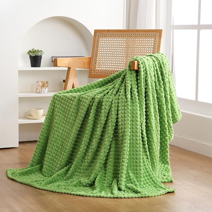 Puncuntex Fleece Throw Blanket Apple Green 60"×80" with Square Grid Design | Super Soft Plush Cozy Flannel Throw Blanket Luxury for Couch Sofa Chair