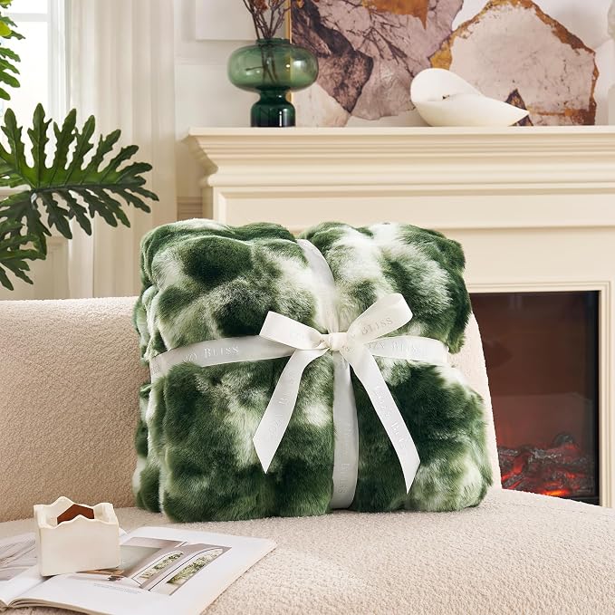 Cozy Bliss Faux Fur Throw for Couch, Fuzzy Soft Plush Thick Bubble Blanket for Sofa Bedroom Living Room, 60x80 Inches Tie-dye Olive Green