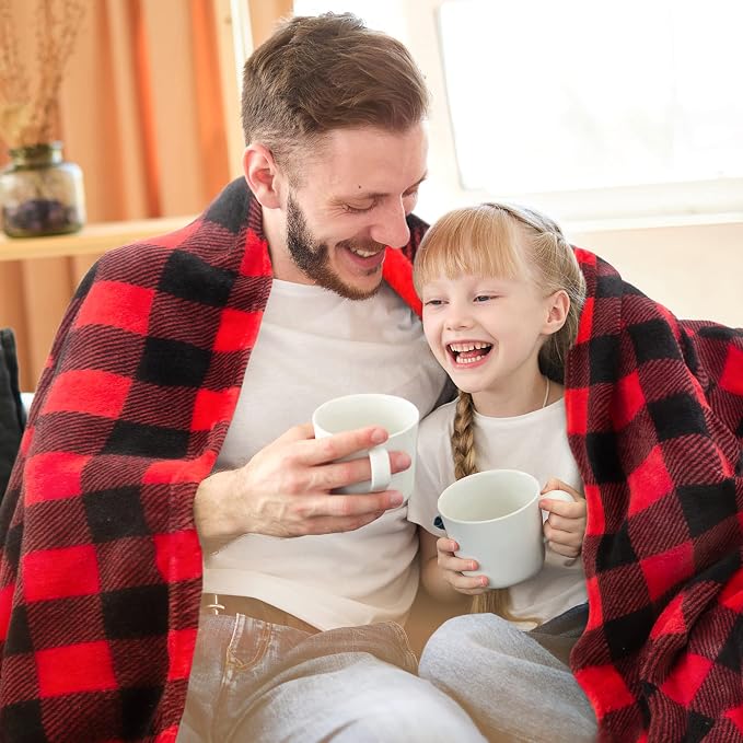 BEDELITE Plaid Fleece Throw Blanket, Red & Black Buffalo 50x60 Throw | 100% Polyester Microfibe, Soft Cozy, Lightweight Warm, Classic Buffalo Plaid, Room Decor, Machine Washable, for Couch Bed