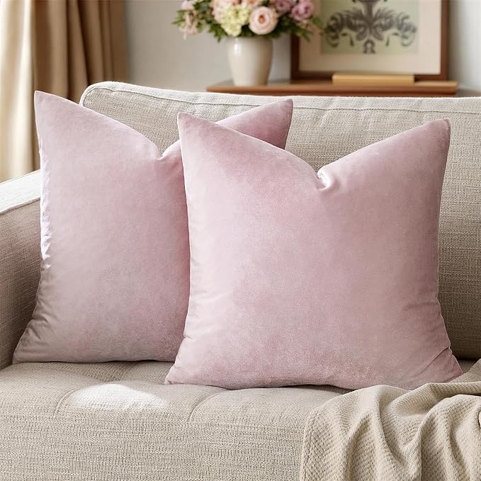 GIGIZAZA Sweet Lilac Velvet Throw Pillow Covers 18x18 Pack of 2 | Decorative Pink Pillows for Couch Sofa,280gsm Soft Textured Fabric,Modern Square Pillowcases,Luxury Cushion Covers