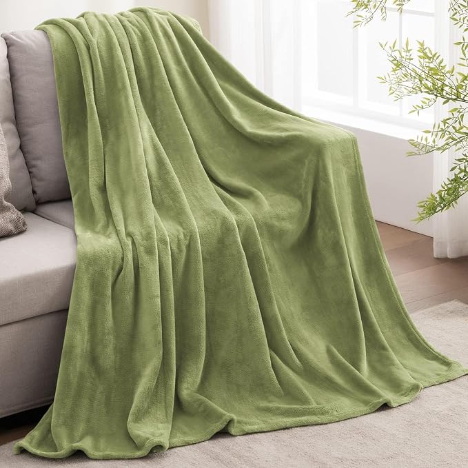 BEDELITE Fleece Blanket Soft Plush Throw for Couch Dusty Green 50"x60" | Ultra Soft Fleece, Plush Microfiber, Lightweight Warmth, All Season Comfort, Fade Resistant, Machine Washable, Couch Sofa Bed