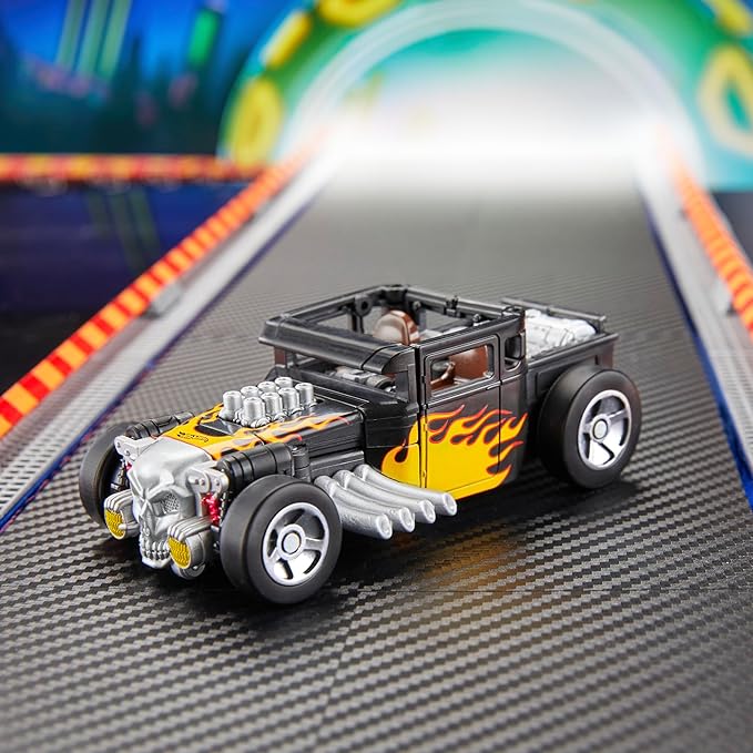 TRANSFORMERS Collaborative Hot Wheels x Bone Shaker, Deluxe Class 5-Inch Robot Action Figure Converts to Car, Car Toys for Ages 8+