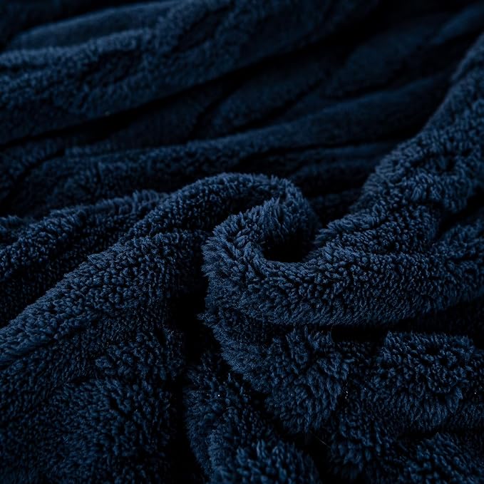 YUSOKI Sherpa Fleece Queen Size Blanket, Navy Blue, 90"x90" | 3D Stylish Design,320GSM, Non-Shedding, Lightweight for All Season Use, stays fluffy after repeated washes, Perfect Gifts