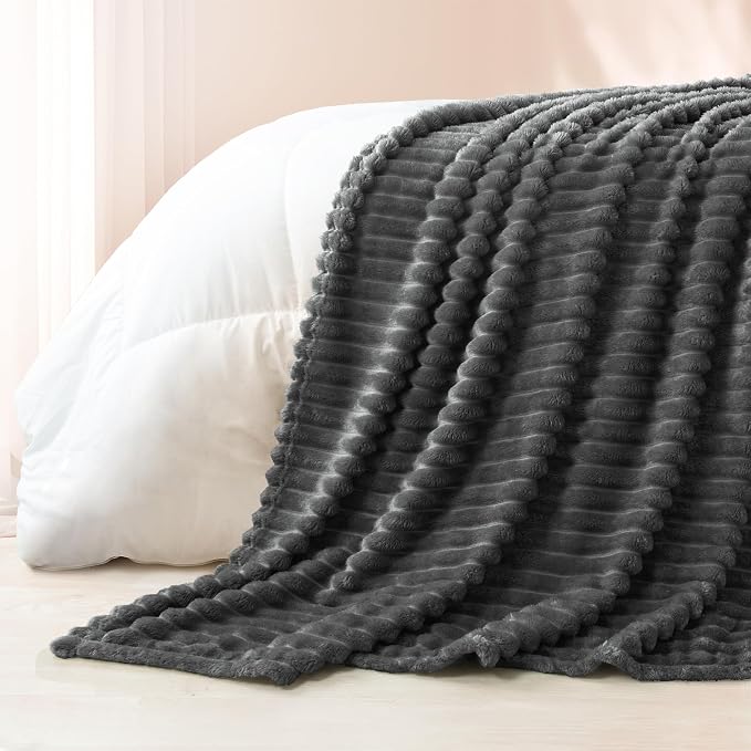 Exclusivo Mezcla Striped Fleece Throw Blanket for Couch, Sofa, Bed, 50"x60" | Soft Breathable Cozy Bed Blankets, Lightweight Plush Fluffy Fuzzy Jacquard Decorative Blankets