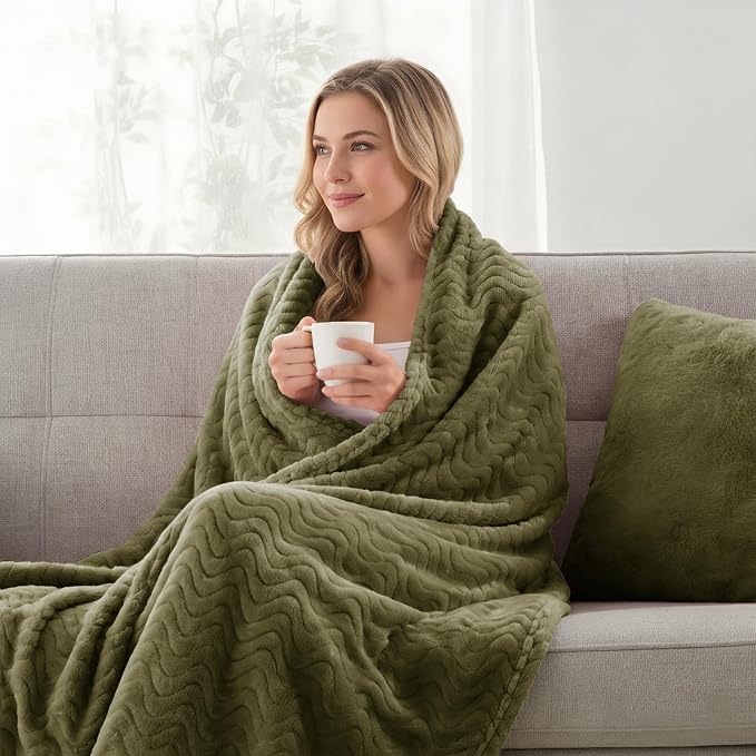 Exclusivo Mezcla Soft Fleece Blanket Queen Size for Bed, Sofa, Olive Green | 90"x90" Breathable Lightweight Flannel Blanket for Summer, Plush Cozy Jacquard Wave for Home Decor