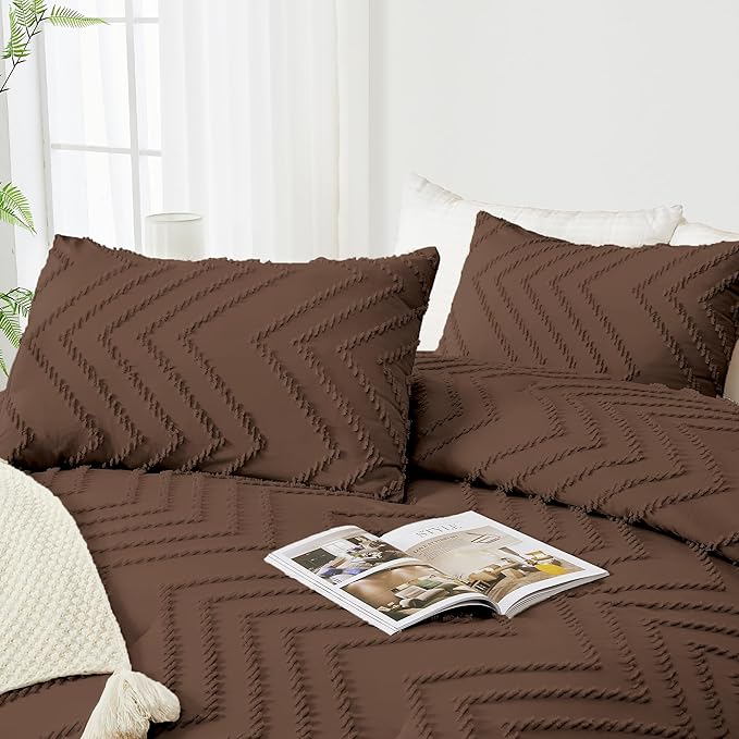 Andency Brown Comforter Set Queen Size, Boho Soft Warm Tufted Bedding Comforter Sets for Queen Size Bed, 3 Pieces Aesthetic Chevron Farmhouse Cute Bohemian Textured Bed Set