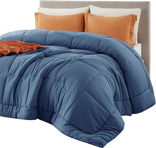 Bedsure Comforter Duvet Insert - Quilted Comforters Full Size, All Season Duvet, GentleSoft Down Alternative Bedding Blanket, with 8 Tabs, Gifts for Women/Men, Dark Slate Blue, Full 86 x 82 Inches