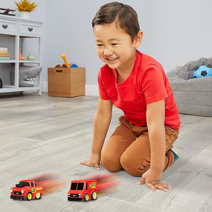 Little Tikes Crazy Fast Cars 2-Pack Race Chasers, Race Car Themed Pullback Toy Vehicles Goes up to 50 ft