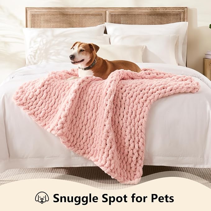 L'AGRATY Chunky Knit Throw Blanket for Couch, 40'' x 50'' Knit Throw, Pink | Handmade Chenille Crochet Blanket for Sofa Bed, Thick Cable Knitted Blankets for Room Home Decor, Birthday Gift for Women Mom