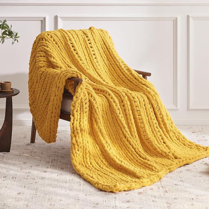 Negwoo Chunky Knit Throw Blanket, Knitted Throw Chenille Yarn, 30"*40" | Soft Thick Cable Knitted Blankets, Handmade Big Thick Blanket, Machine Washable Cute Comfy Blanket for Home Decor, Yellow