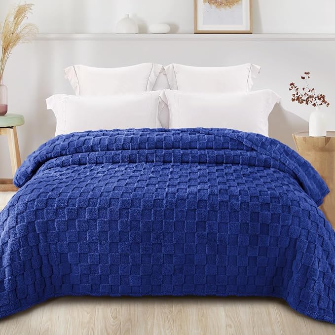 Exclusivo Mezcla 3D Checkered Fleece King Blanket for Bed, Cobalt Blue | Super Soft and Cozy Fluffy Blanket, Lightweigh and Breathable Blanket for Living Room, Bedroom, Decor, All Season, 104"x90"