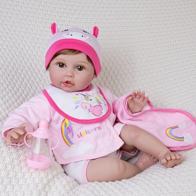 Lifelike Baby Dolls, 22-Inch Reborn Baby Dolls Soft Cloth Body Realistic Baby Doll Adorable Real Life Baby Doll with Clothes and Toy Accessories Birthday Gift for Kids 3+