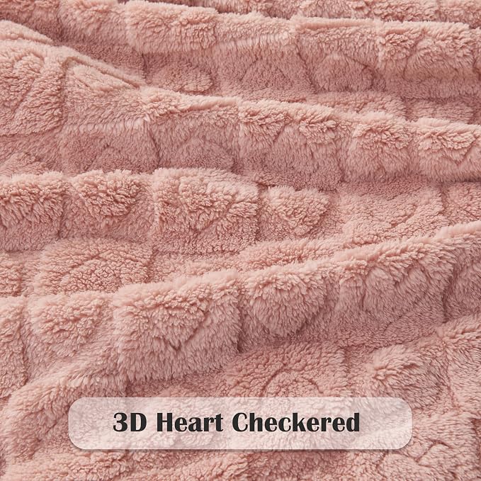 NEWCOSPLAY 3D Heart Checkered Flannel Twin Blanket, Pink Heart, 60"x80" | Super Soft Cute Lightweight Decorative Premium Silky Fleece Blanket for Couch Sofa Bed, Gift for Women Men, All Season Use