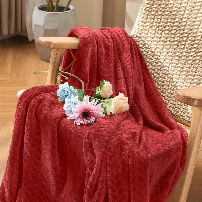 inhand Fleece Twin Blanket for Bed Ruby red Throw Blanket for Couch Super Soft Cozy Warm Blankets and Throws Lightweight Fuzzy Large Blanket for Sofa Bed Office,60x90 inches