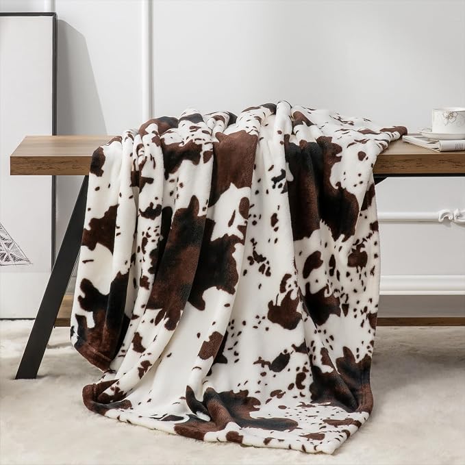 BEDELITE Fleece Blanket Soft Plush Throw for Couch Brown Cow 50"x60" | Ultra Soft Fleece, Plush Microfiber, Lightweight Warmth, All Season Comfort, Western Decor, Machine Washable, Couch Sofa Bed