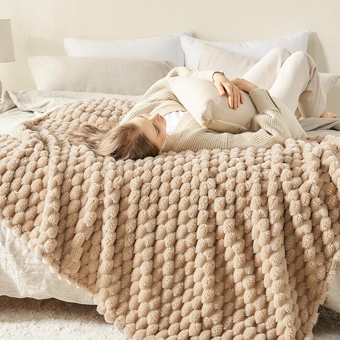NEWCOSPLAY Super Soft Queen Blanket Brown Premium Silky Flannel Fleece 3D Clouds Stylish Jacquard Lightweight Bed Blanket All Season Use 350GSM (Brown, Queen(90"x90"))