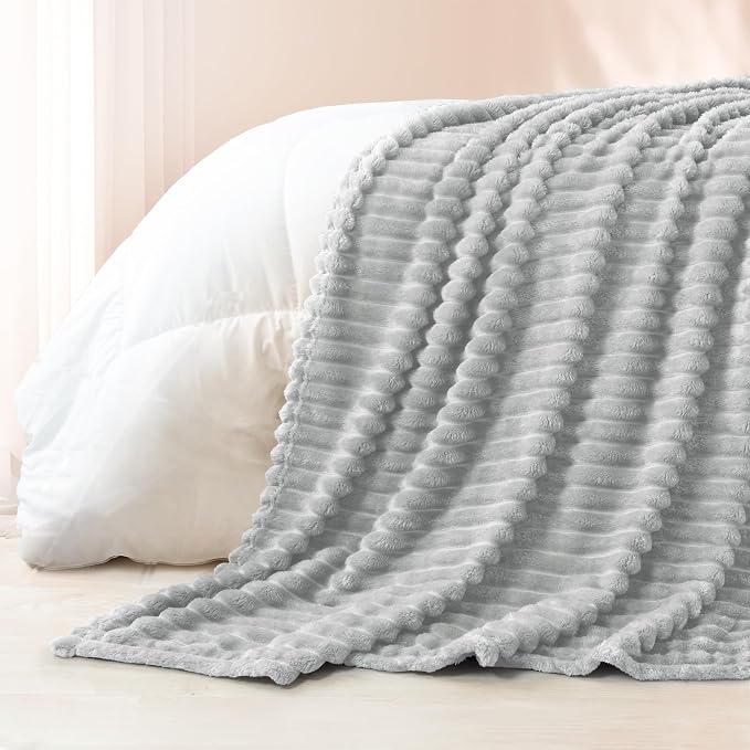 Exclusivo Mezcla Striped Twin Size Fleece Blanket for Bed, Couch, 60"x80" | Soft Breathable Cozy Bed Blankets, Lightweight Plush Fluffy Fuzzy Jacquard Decorative Blankets