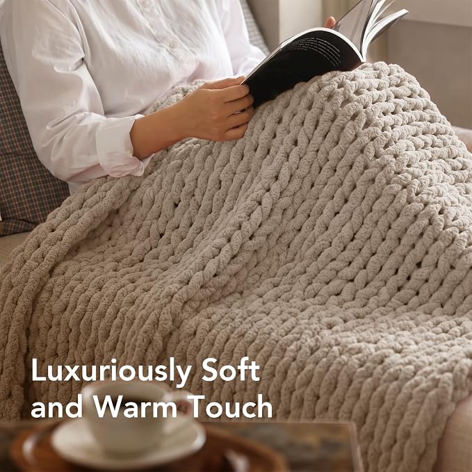 L'AGRATY Chunky Knit Throw Blanket for Couch, 50 x 70 Inches, Light Taupe | Handmade Chenille Crochet Blanket for Sofa Bed, Thick Cable Knitted Blankets for Room Home Decor, Birthday Gift for Women Mom