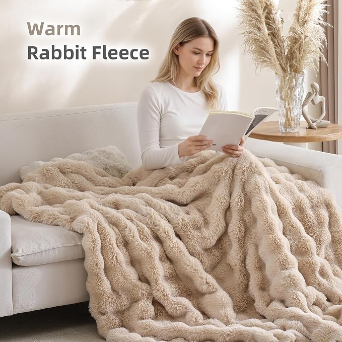 Faux Rabbit Fur Throw for Couch - Linen Bubble Blanket 50"x60" | Fluffy Plush Fuzzy Throw for Sofa & Bed, Super Soft Cozy Comfrt Blanket, Luxury Aesthetic Linen Decor Gift for Women