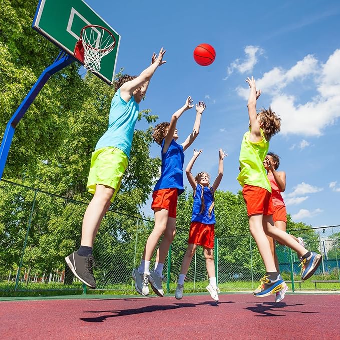 Oleitodh 30Pcs 7" Mini Basketball Balls Bulk PVC Small Basketballs for Over The Door Basketball Hoop Games Party Favors Indoor Outdoor Play Adults Kids Pool Beach Colorful