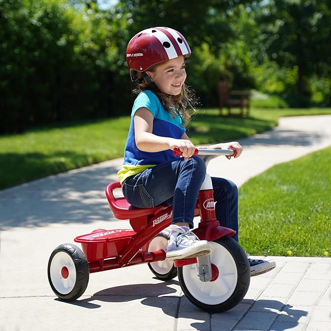 Radio Flyer Red Rider Trike for Ages 2.5–5, Three Wheel Toddler Bike, Kids Tricycle, Outdoor Riding Toy, Durable Steel Frame, Adjustable Seat, Classic Red, Amazon Exclusive