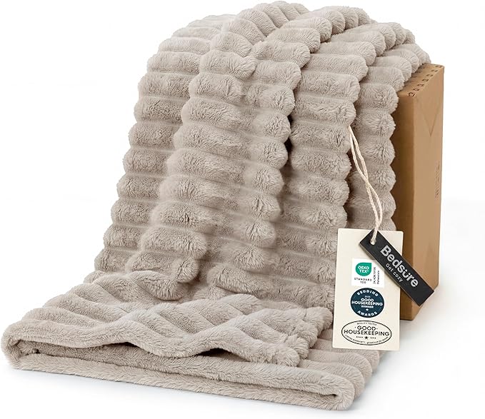 Bedsure GentleSoft Throw Blanket for Couch - Cozy Soft Blankets for Women, Cute Small Fleece Throws for Girls, Beige, 50x70 Inches