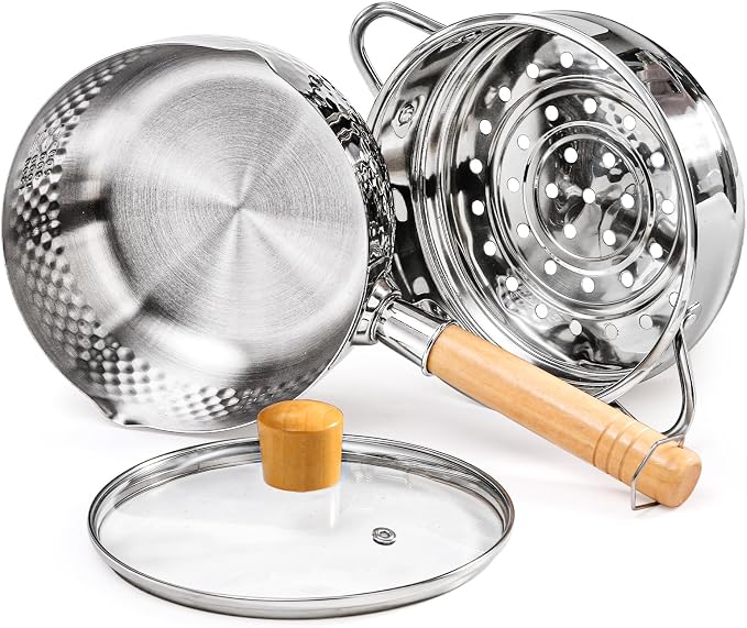 DEAYOU Stainless Steel Saucepan with Steamer, 1.2 Quart Yukihira Sauce Pan with Lid, Traditional Japanese Small Cooking Pot with Wood Handle and Two Side Spouts for Milk, Ramen, Soup, Tempura, 7"