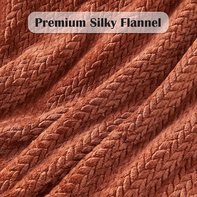NEWCOSPLAY Fleece Leaves Pattern King Blanket, Coffee, 90"x110" | Super Soft Throw Blanket, Lightweight Cozy Bed Sofa Blanket, Premium Silky Flannel Fleece, Travel Blanket for All Season Use