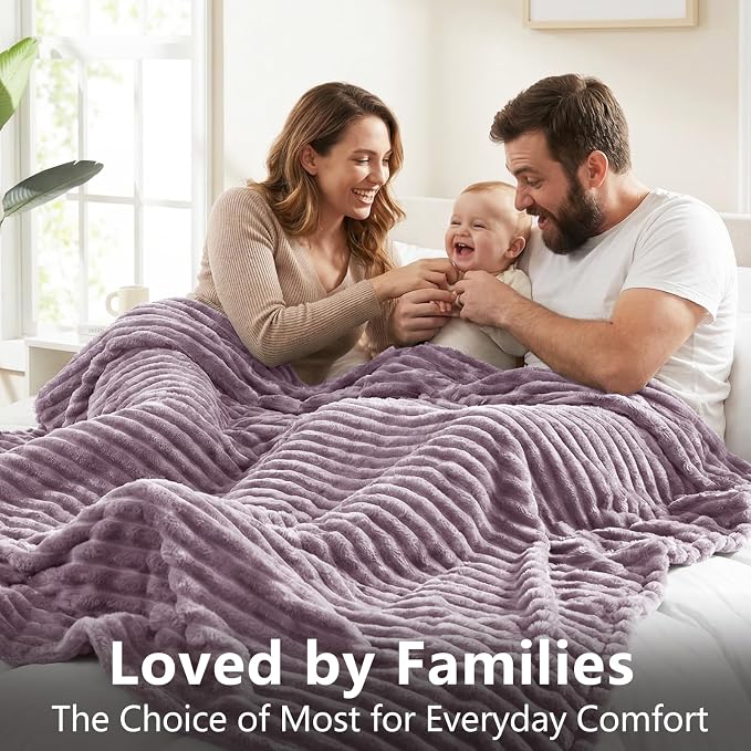 HIMEET Dusty Purple King Blanket for Bed, 300GSM Ribbed Fleece, 108 x 90 in | Ultra Soft Flannel, All-Season Lightweight Warmth, Generous Bed Coverage & Home Decor, Gift for Men & Women, Machine Washable