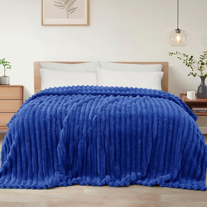 Exclusivo Mezcla Striped Twin Size Fleece Blanket for Bed, Couch, 60"x80" | Soft Breathable Cozy Bed Blankets, Lightweight Plush Fluffy Fuzzy Jacquard Decorative Blankets