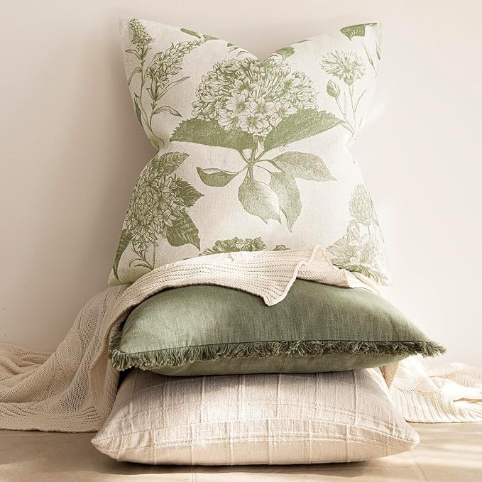 Foindtower Set of 2 Linen Floral Throw Pillow Covers Vintage Accent Print Decorative Cozy Cushion Covers Farmhouse Boho Home Decor for Sofa Chair Couch Bedroom Living Room,18×18 Inch,Light Green