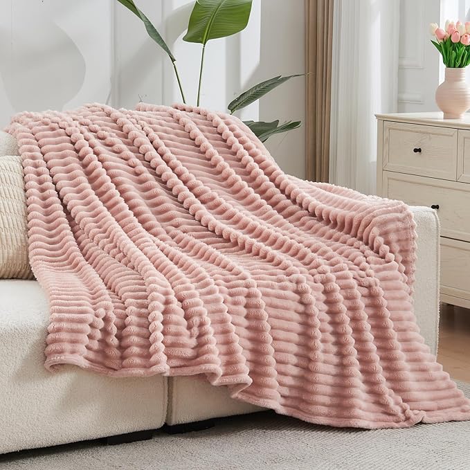 NEWCOSPLAY Super Soft Queen Blanket Pink Premium Silky Flannel Fleece 3D Ribbed Jacquard Lightweight Bed Blanket All Season Use (Pink Ribbed, Queen(90"x90"))
