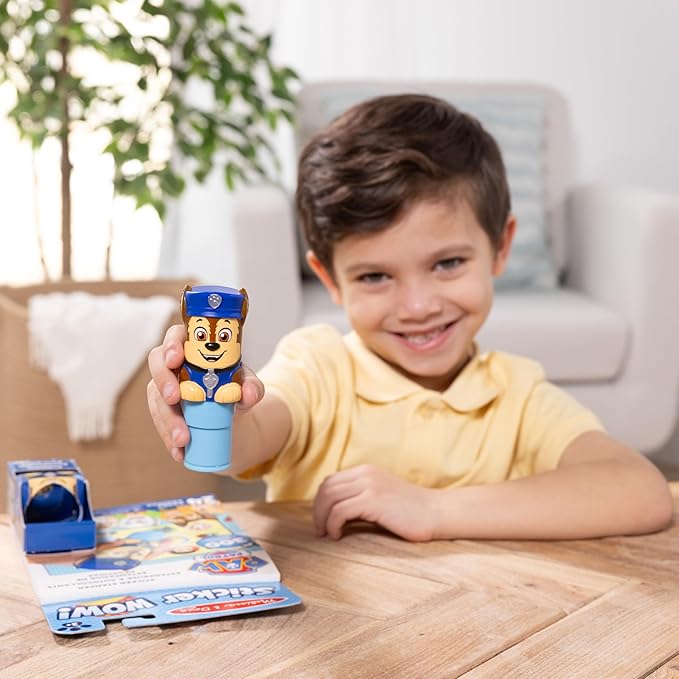 Melissa & Doug Sticker Wow!™ 24-Page Activity Pad and Sticker Stamper, 300 Stickers, Arts and Crafts Fidget Toy Collectible Character – PAW Patrol Chase - FSC Certified