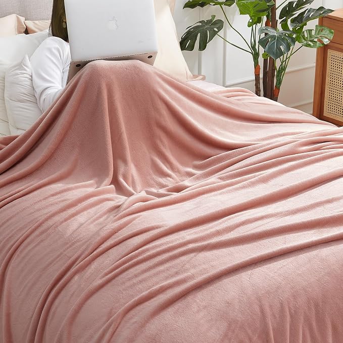 Hansleep King Dusty Pink Fleece Blanket, Soft Flannel Bed Blanket | Fuzzy Cozy Blanket 90x108 Inches, Multi-use for Bed, Sofa, Couch, Travel, Camping, All Season Warm Lightweight Cover