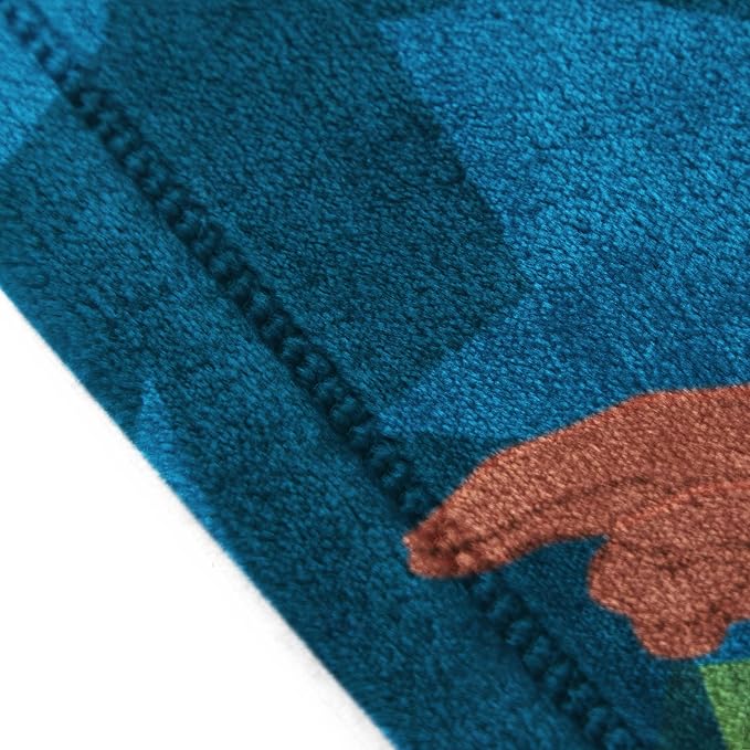 Jay Franco Kids Plush Throw Blanket – Soft & Comfy Throw for Couch or Bed – Cozy Home Décor for Living Room & Bedroom, Multi - Moana, 46x60 - Throw Blanket