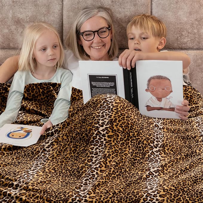 Bnuitland Leopard Print Flannel Blanket, Large Size 90x90 Inches for Bed Couch Travel, 300 GSM Double Sided Cheetah Print Super Soft Fuzzy Fluffy Fleece Blanket for Adults