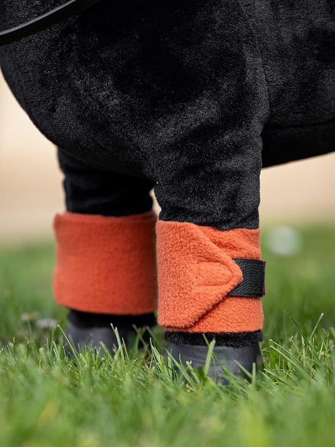 LeMieux Toy Pony Bandages for Toy Pony - Fleece - Simple Fastening - Suitable for Ages 3 Years + - Apricot