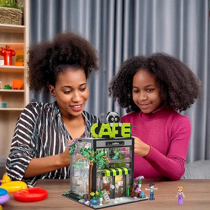 FANTASY&Co. Café Store Dream House Building Blocks Set - 589PCS, Creative Playset for Kids 6+, STEM Educational Toy,Compatible with Lego